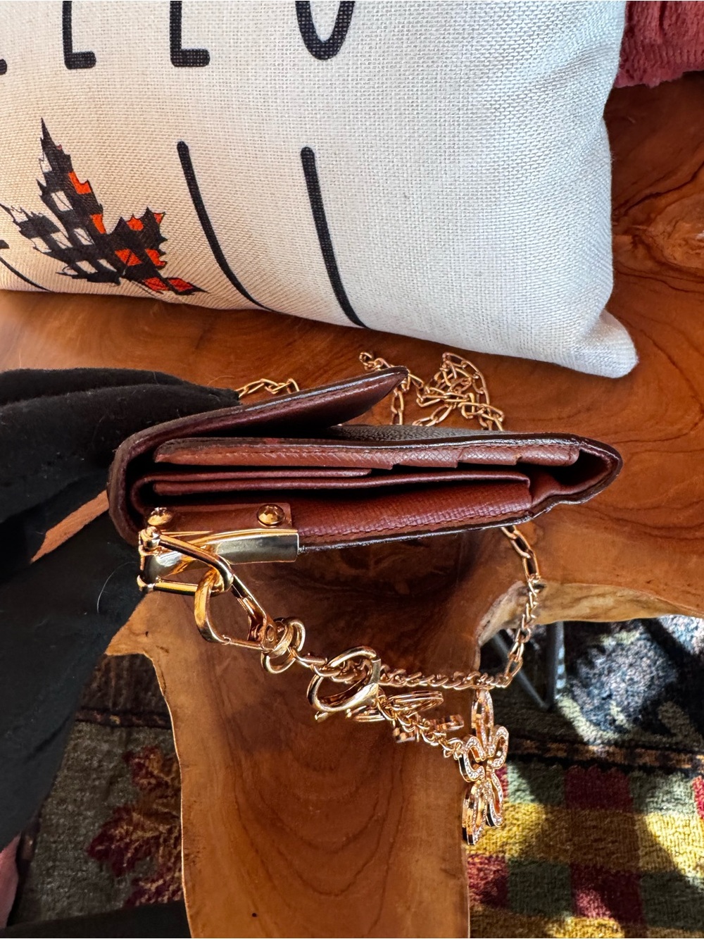 Just in 🔥Louis Vuitton
Monogram
Porte Trésor International wallet converted - Picture 5 of 15
